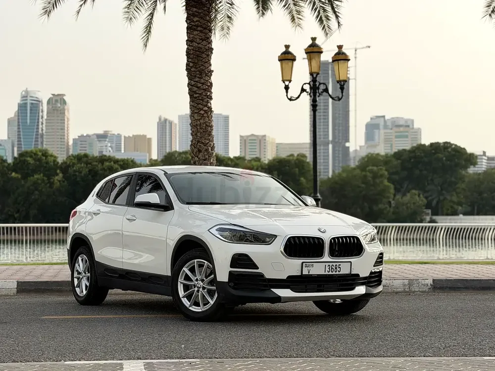 BMW X2 sDrive20i Joy Edition 2022 GCC Specs| Full Service History Available - Image 6