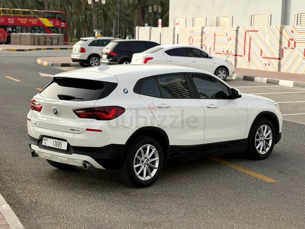 BMW X2 sDrive20i Joy Edition 2022 GCC Specs| Full Service History Available - Image 8