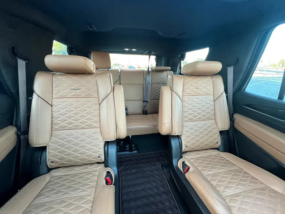 Pay 6900 AED MONTHLY | 2024 Cadillac Escalade Fully loaded Sport Platinum | GCC - Image 13