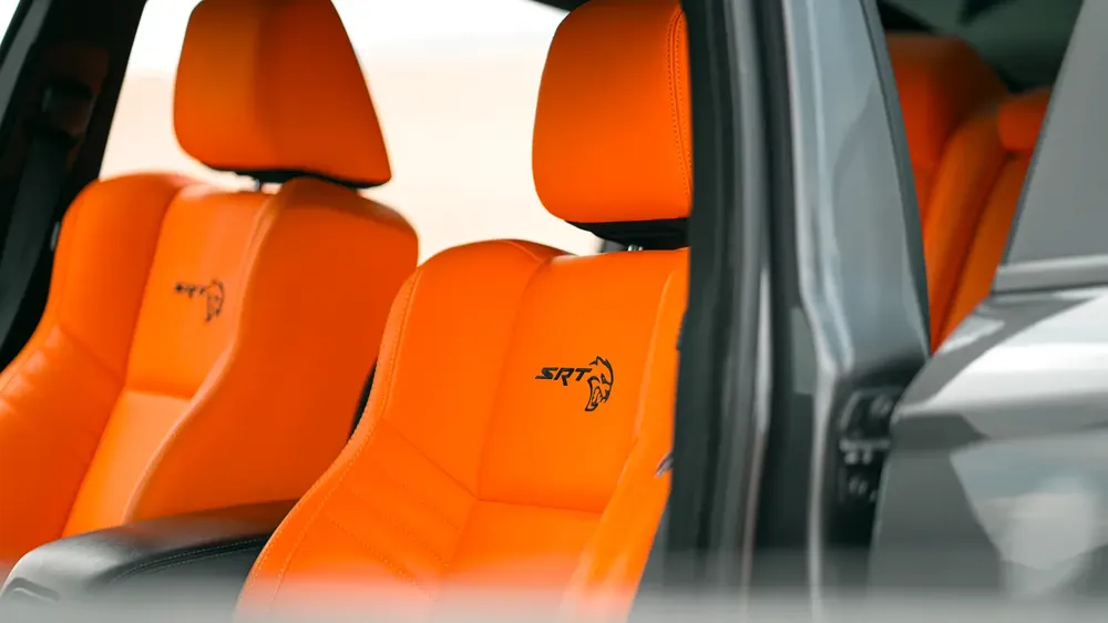 Dodge Charger RT - Image 10