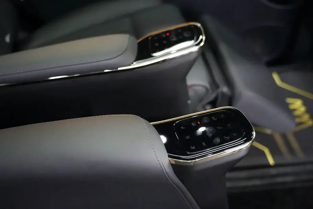 Crypto Accepted | GAC M8 GX 2026 GCC Specs Luxury MPV - Image 15
