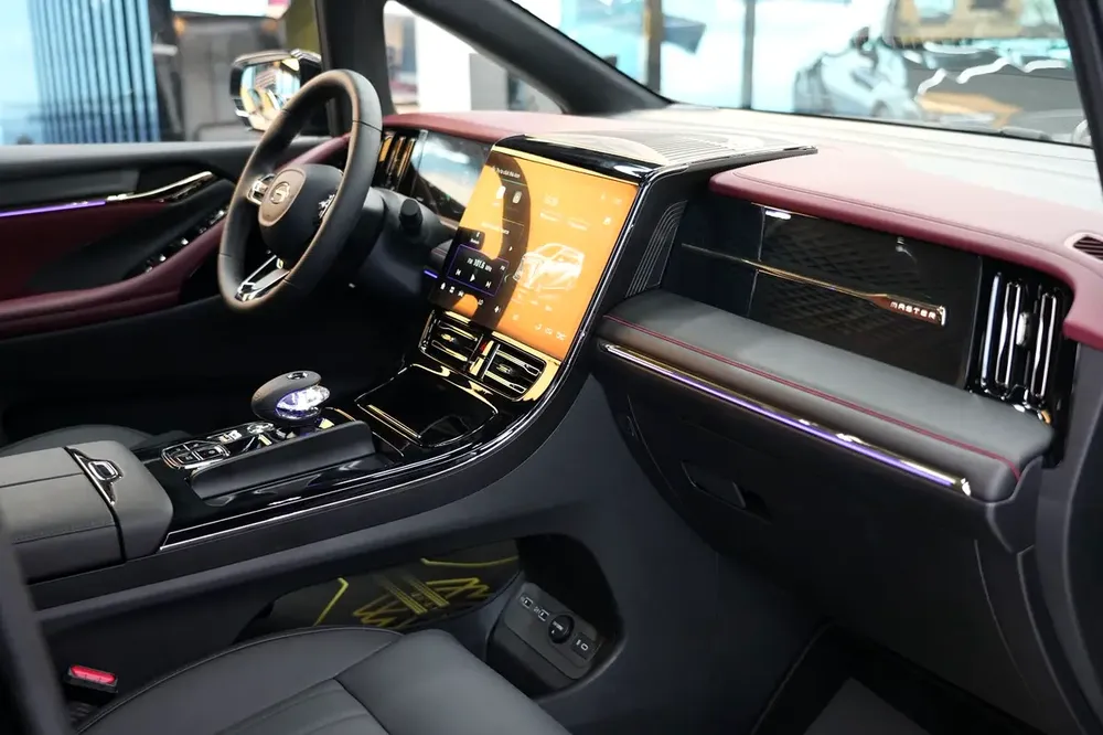 Crypto Accepted | GAC M8 GX 2026 GCC Specs Luxury MPV - Image 7