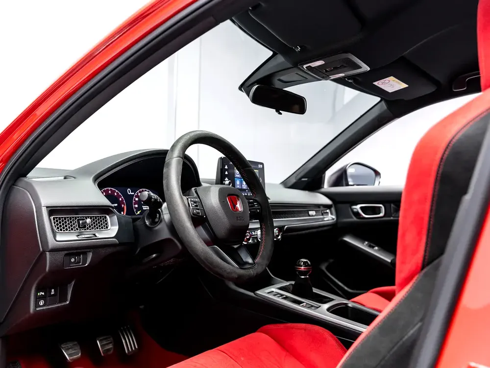 Exclusive Extended EID Offer, 2024 Honda Civic Type R, March 2027 Honda Warranty, GCC - Image 11