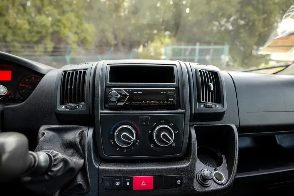 Peugeot Boxer L2H2 Delivery Van | GCC Specs | Ref#P31117 - Image 13