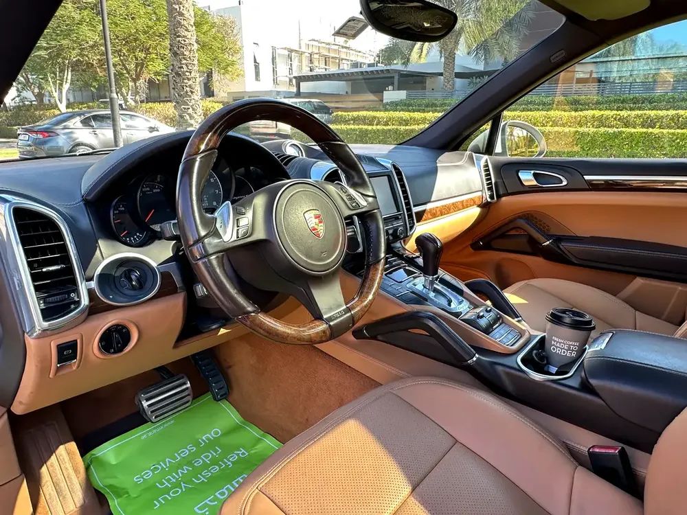 Porsche Cayenne S 2012 | GCC Specs | V8 Performance - Image 11