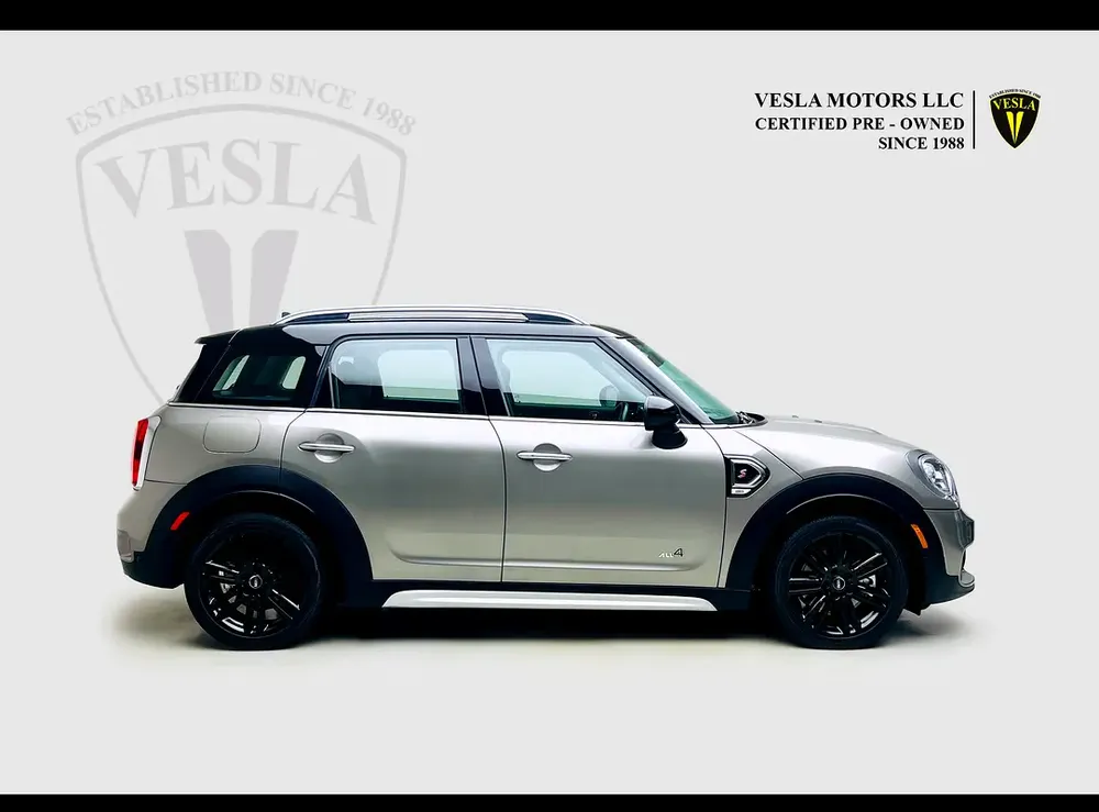 COUNTRYMAN S / SUNROOF +  LEATHER SEATS + NAVIGATION + LED LIGHT + PREMIUM SOUND SYSTEM - Image 5