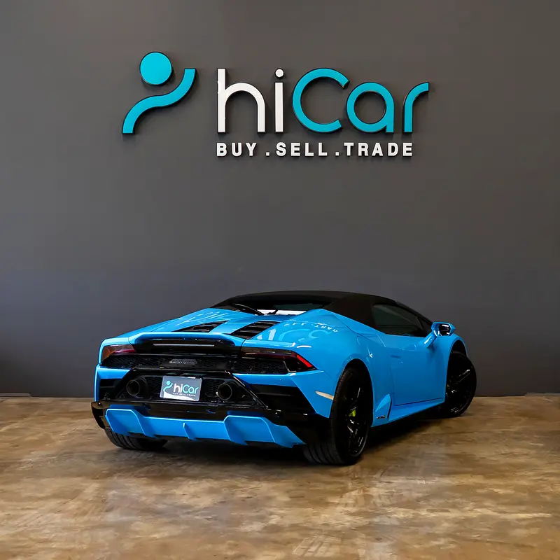 AED 19,147 P.M • 0% Downpayment • Lamborghini Huracan EVO Spyder • 1 Year Warranty - Image 4