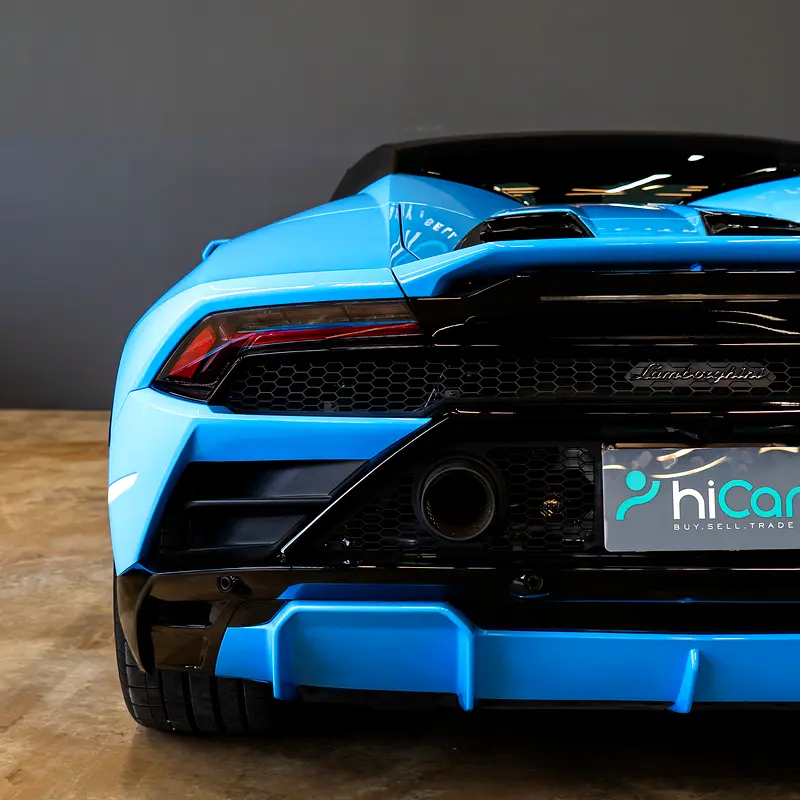 AED 19,147 P.M • 0% Downpayment • Lamborghini Huracan EVO Spyder • 1 Year Warranty - Image 7