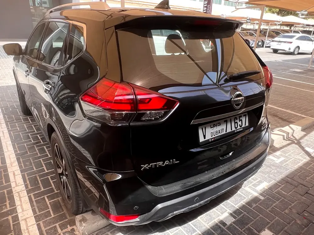 Nissan X-Trail 2018 SL GCC Specs - Fully Loaded Panoramic Roof - Image 4