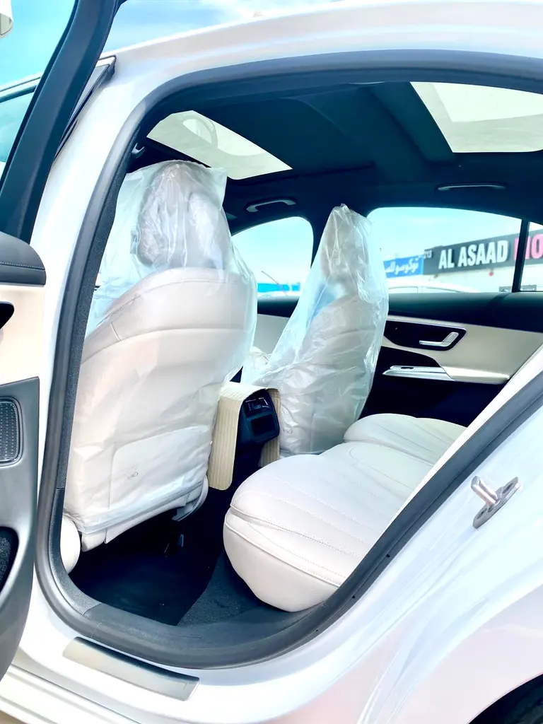 2026 Mercedes-Benz E-Class E 200 - Brand New - Korean Specs - Image 8
