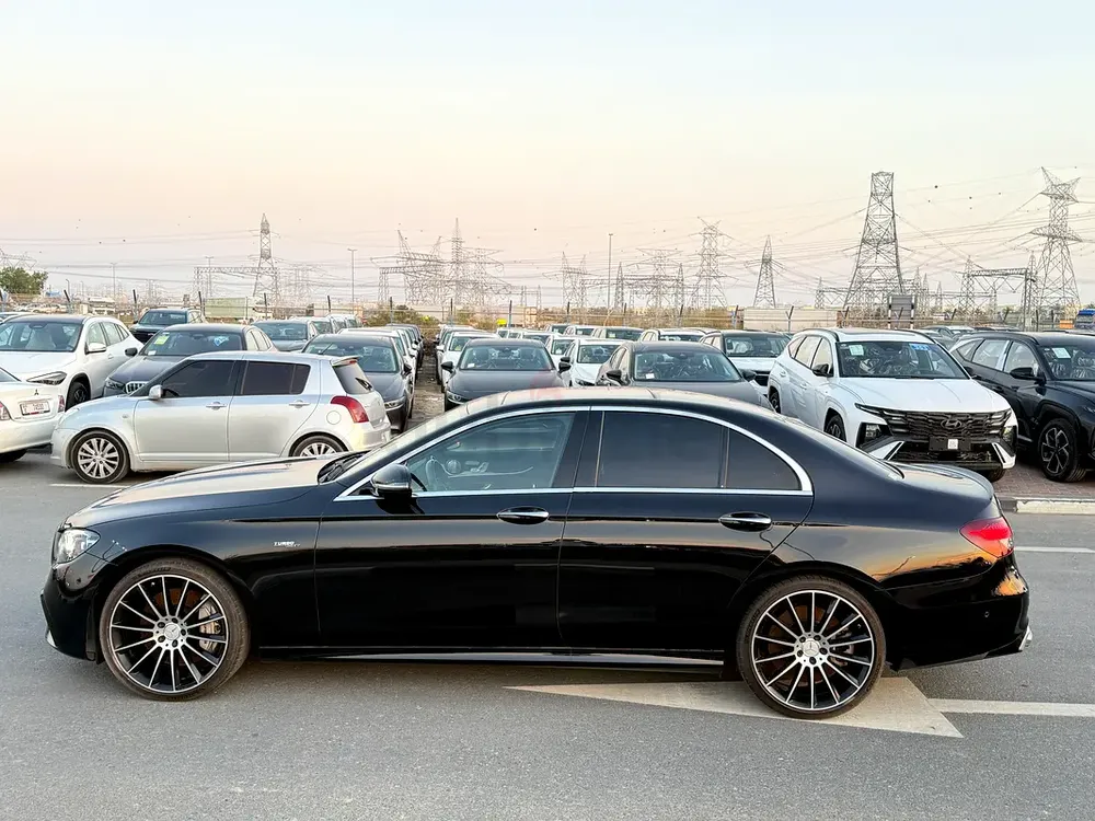 Mercedes benz e53 amg Japan import clean title - Image 10