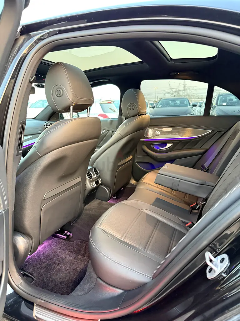 Mercedes benz e53 amg Japan import clean title - Image 17