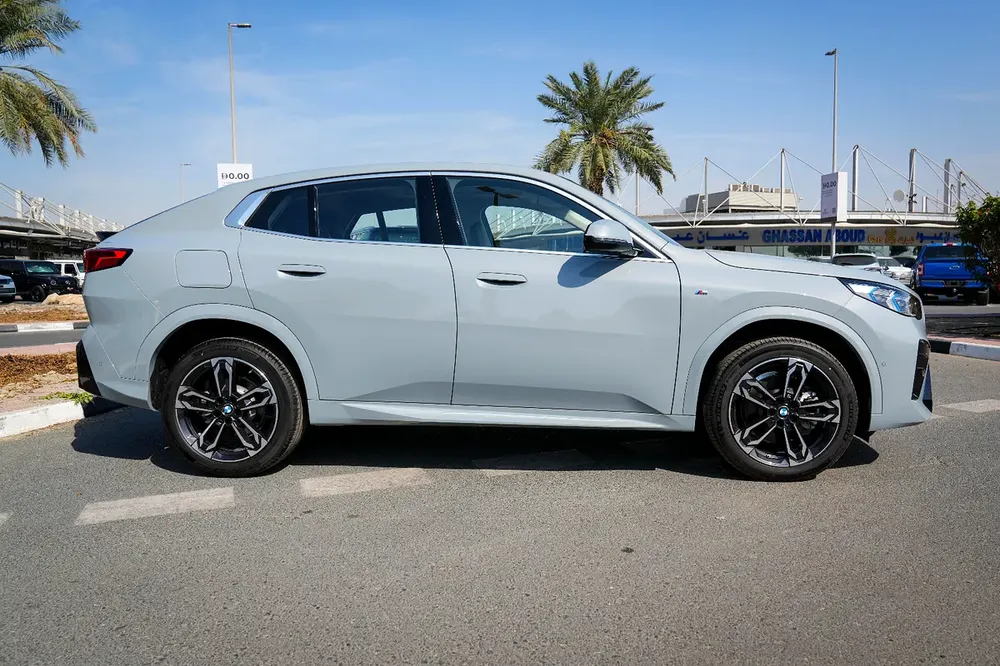 BMW X2 S DRIVE 25i 2025!! M SPORT KIT!! MENTIONED PRICE IS FOR EXPORT ONLY!! - Image 18
