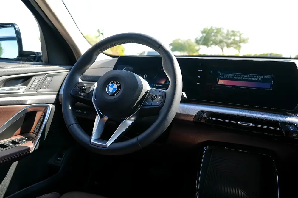 BMW X2 S DRIVE 25i 2025!! M SPORT KIT!! MENTIONED PRICE IS FOR EXPORT ONLY!! - Image 8