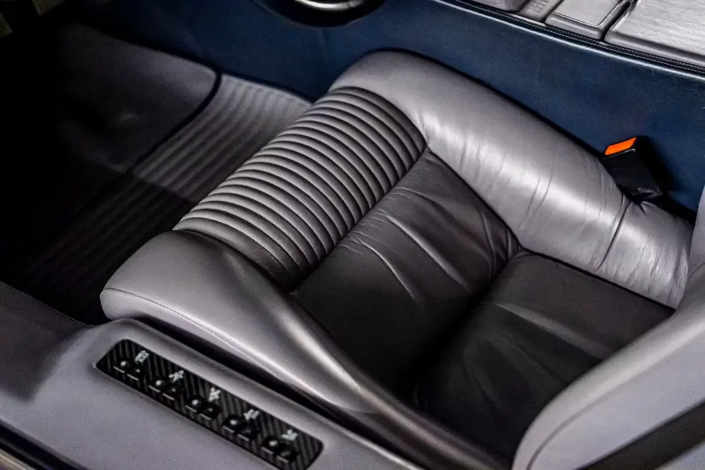 1994 Bugatti EB110 GT Collector Condition 685 KM from New - Image 14