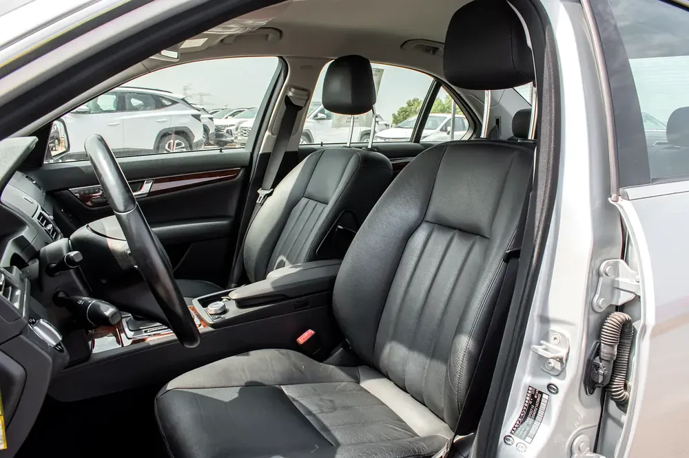 Mercedes Benz C250 2.5Ltr (2008) Import from Japan - Image 12