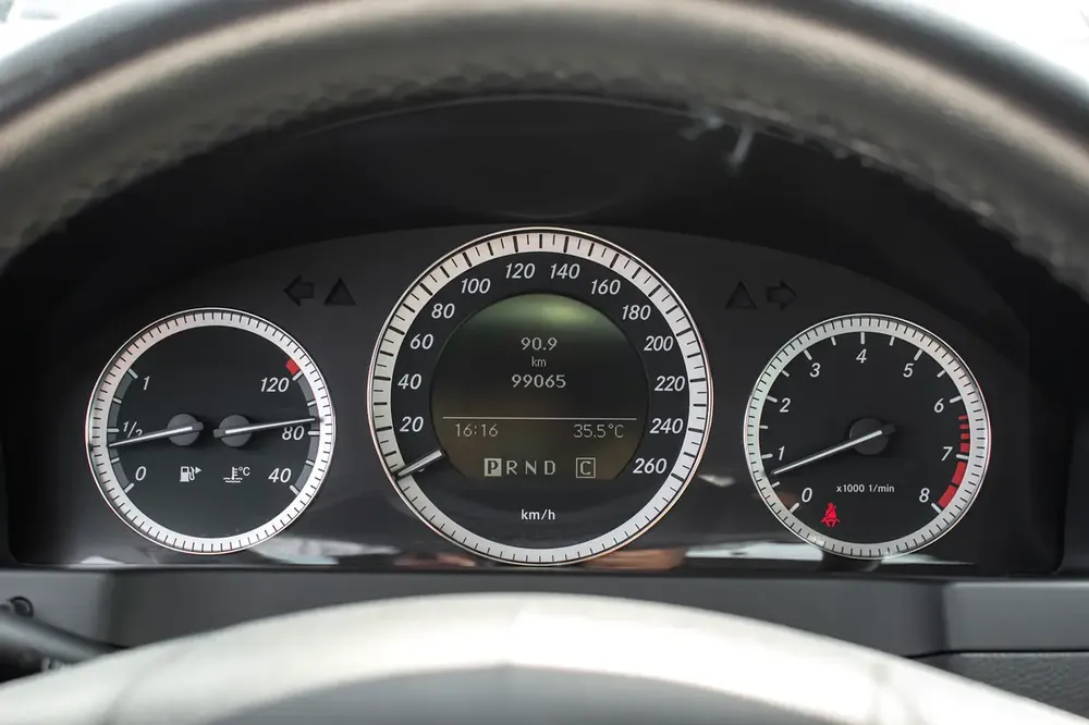 Mercedes Benz C250 2.5Ltr (2008) Import from Japan - Image 13