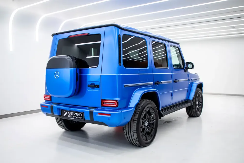 2025 MERCEDES BENZ EQG G580 EXCLUSIVE LINE WITH WARRANTY - Image 5