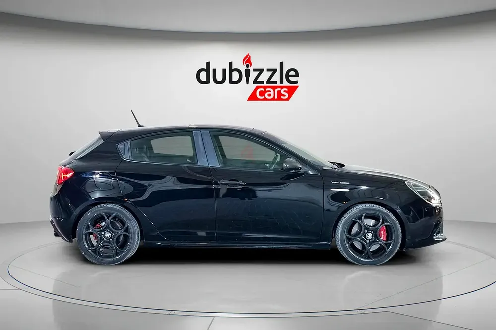 AED 745/month | 2021 Alfa Romeo GIULIETTA Veloce | GCC Specs | Ref#397005 - Image 4