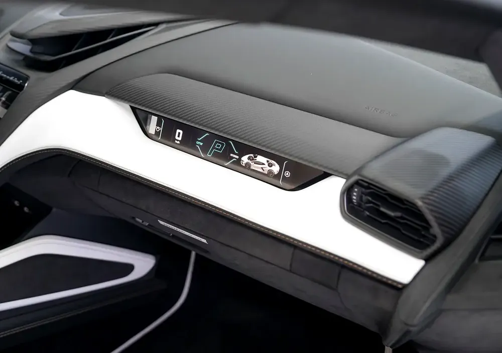 2 YEARS WARRANTY + SERVICE TILL APRIL 2030 | MATT CARBON INTERIOR | CARBON EXTERIOR | REVUELTO - Image 10