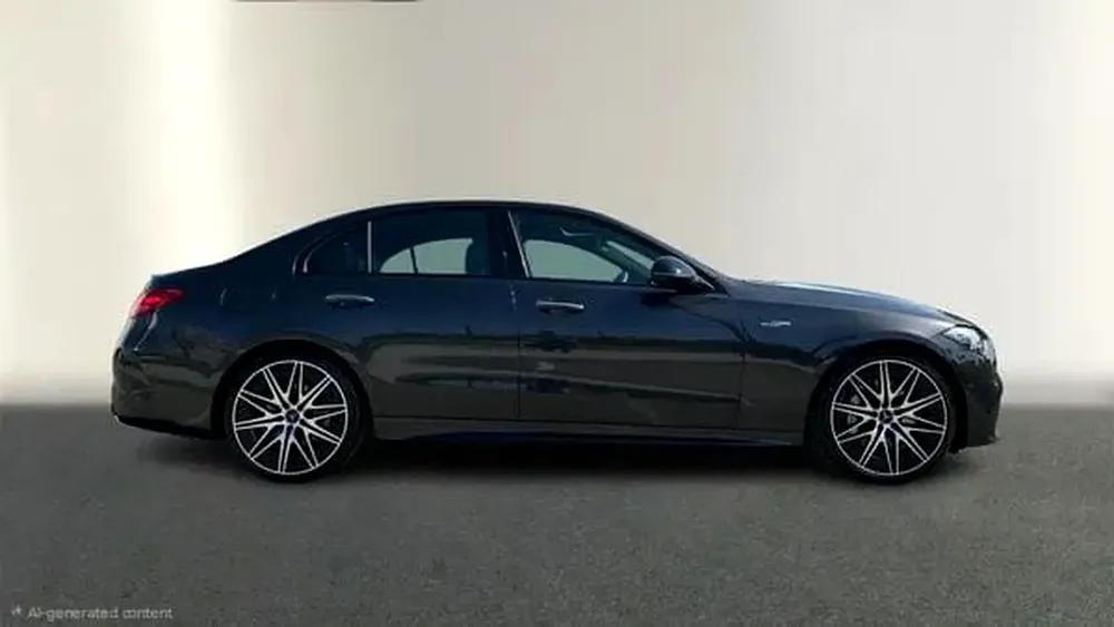 Mercedes-Benz C-Class C43 4MATIC 2025 GCC Specs - Under Warranty - Image 5