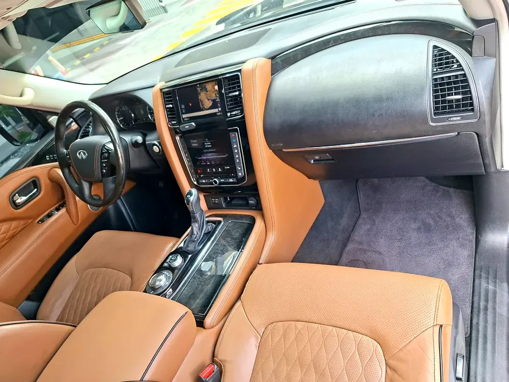 Astonishing QX80 2021 - GCC - Top Option With Radar - Fully Agency Maintained - Excellent Condition - Image 9