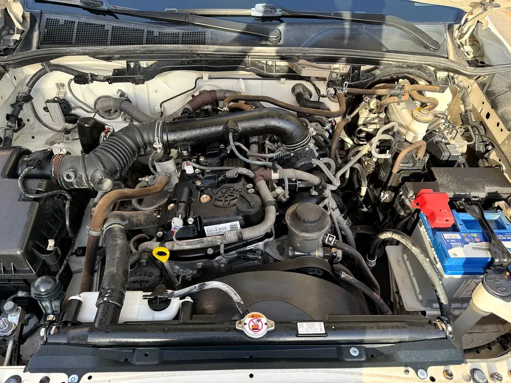 Toyota Hilux Double Cab GLX 2020 -4x4 automatic - Image 8