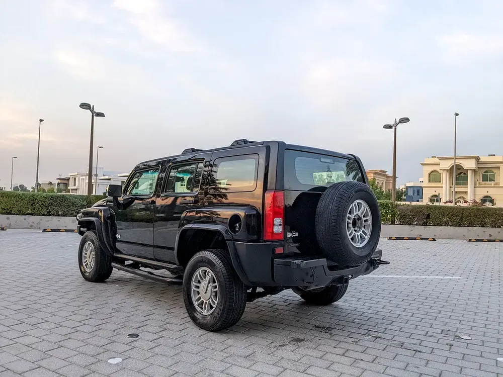 HUMMER 2008 G.C.C SPECIFICATION IN EXCELLENT CONDITION - Image 6