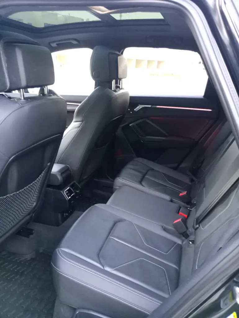 Audi Q3 S-Line 45 Quattro - Image 10