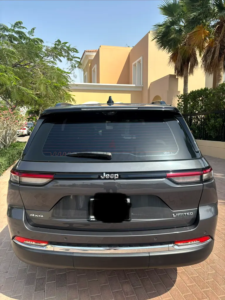 2023 Jeep Grand Cherokee Limited (Full Option) | GCC - Image 5