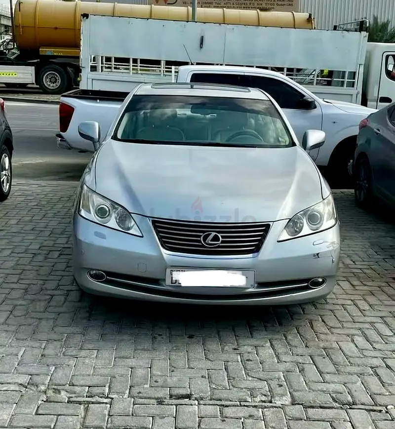 Lexus ES 350 Platinum 2007 | GCC Specs | Well Maintained - Image 4