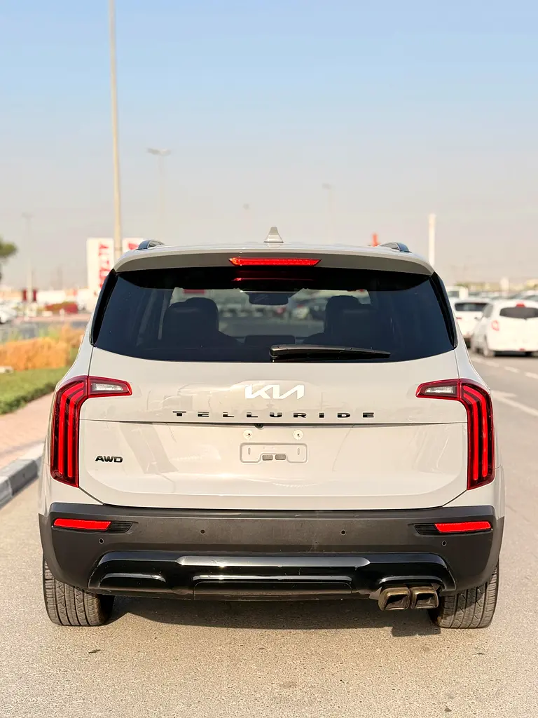 KIA TELLURIDE SX AWD - 2022 - SUN-ROOF MOONRoof Full-Option - Image 18