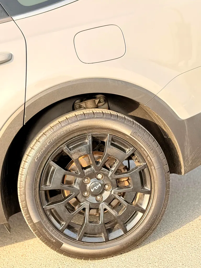 KIA TELLURIDE SX AWD - 2022 - SUN-ROOF MOONRoof Full-Option - Image 20