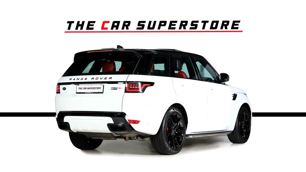 2019 - RANGE ROVER SPORT HSE DYNAMIC - GCC - IMMACULATE CAR - Image 8
