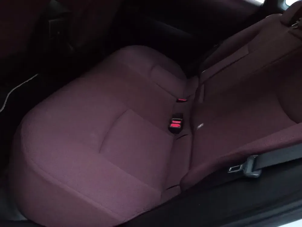Toyota Corolla Cross 2023 XLE Hybrid GCC Specs - Image 9
