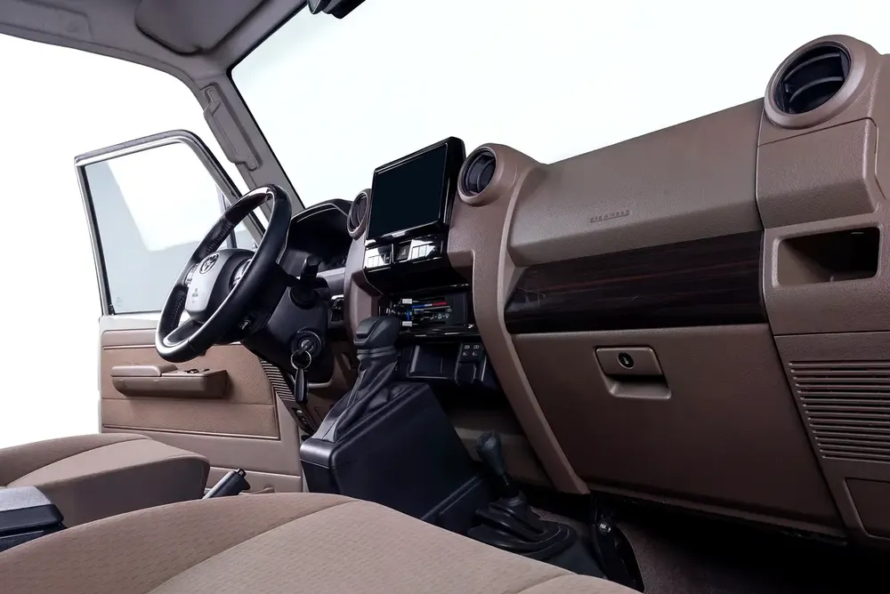 AED 5,184 Toyota Land Cruiser 70 Series LC 71 LX 2024 GCC Specs - Image 10