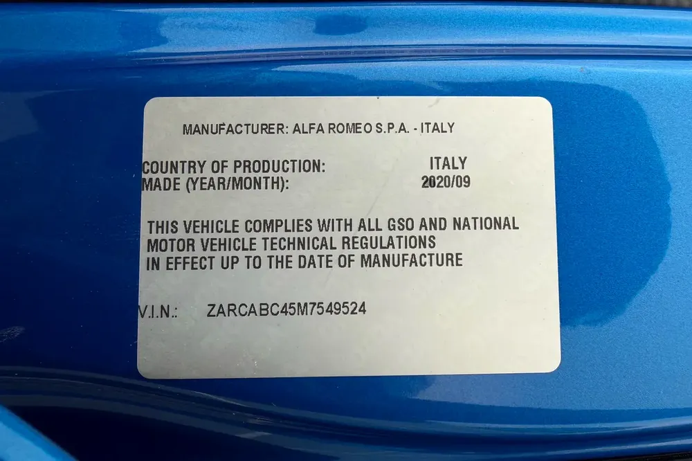 Alfa Romeo Giulietta Veloce 2021 GCC Specs (Service History / 2 Keys / Single Owner / Accident Free) - Image 19