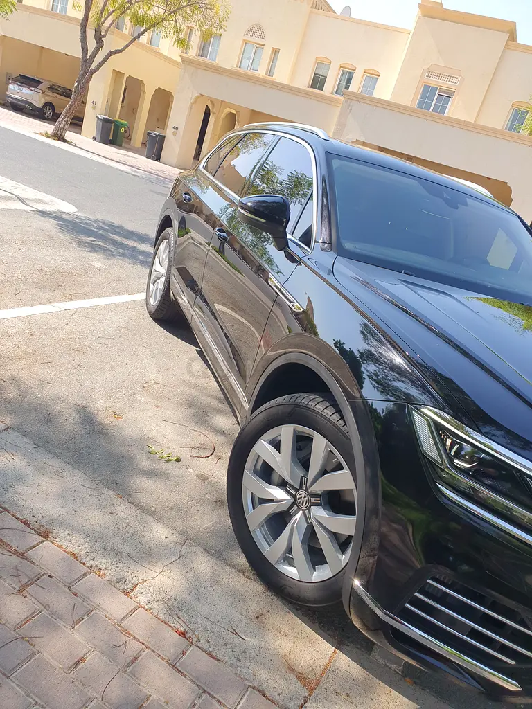 2020 Volkswagen Touareg Highline Plus | GCC Specs | Pristine Condition - Image 11
