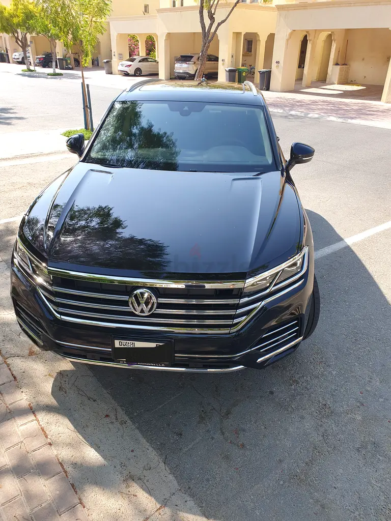 2020 Volkswagen Touareg Highline Plus | GCC Specs | Pristine Condition - Image 4