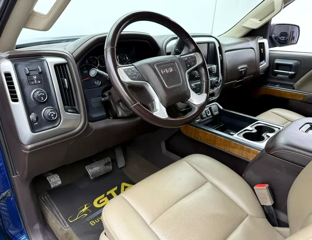 2018 GMC Sierra 2500HD SLE, Service History, Fully Loaded, Excellent Condition, GCC - Image 10