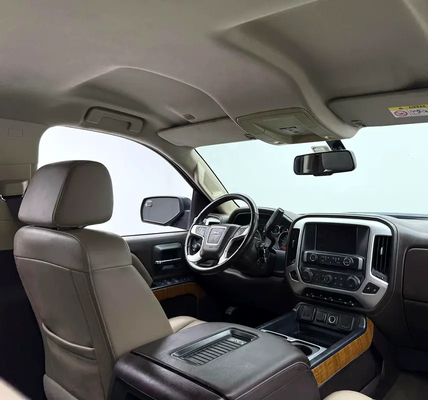 2018 GMC Sierra 2500HD SLE, Service History, Fully Loaded, Excellent Condition, GCC - Image 12