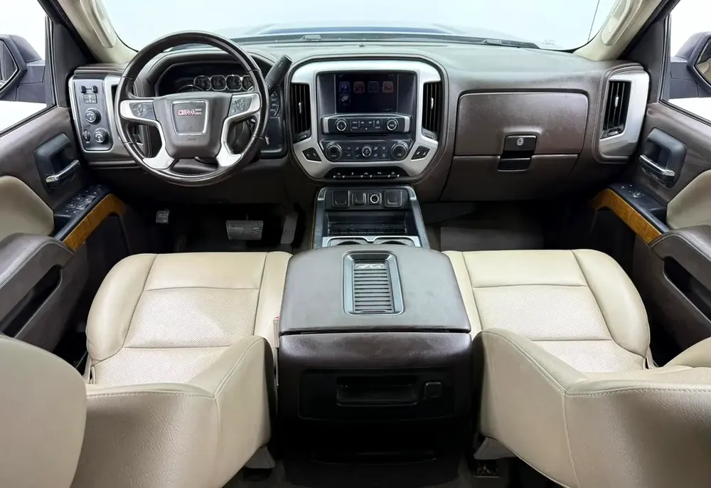 2018 GMC Sierra 2500HD SLE, Service History, Fully Loaded, Excellent Condition, GCC - Image 13