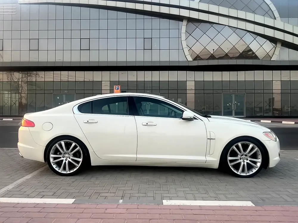 Jaguar XF Luxury 2010 GCC Specs - Image 17