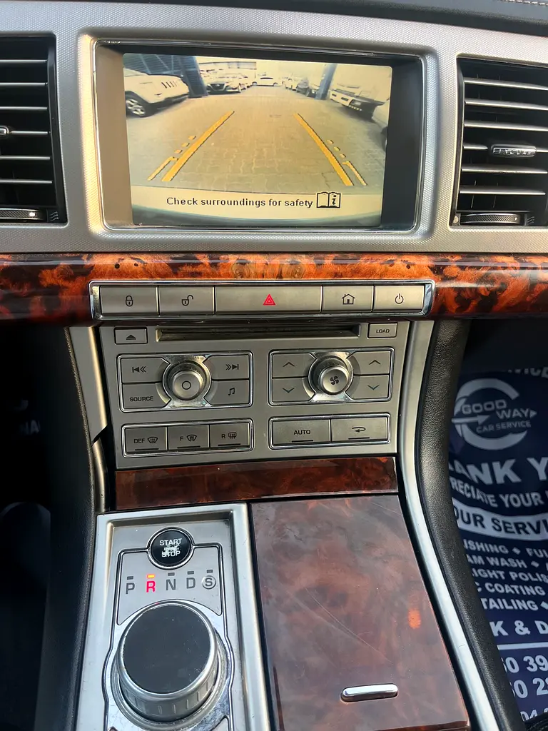 Jaguar XF Luxury 2010 GCC Specs - Image 20