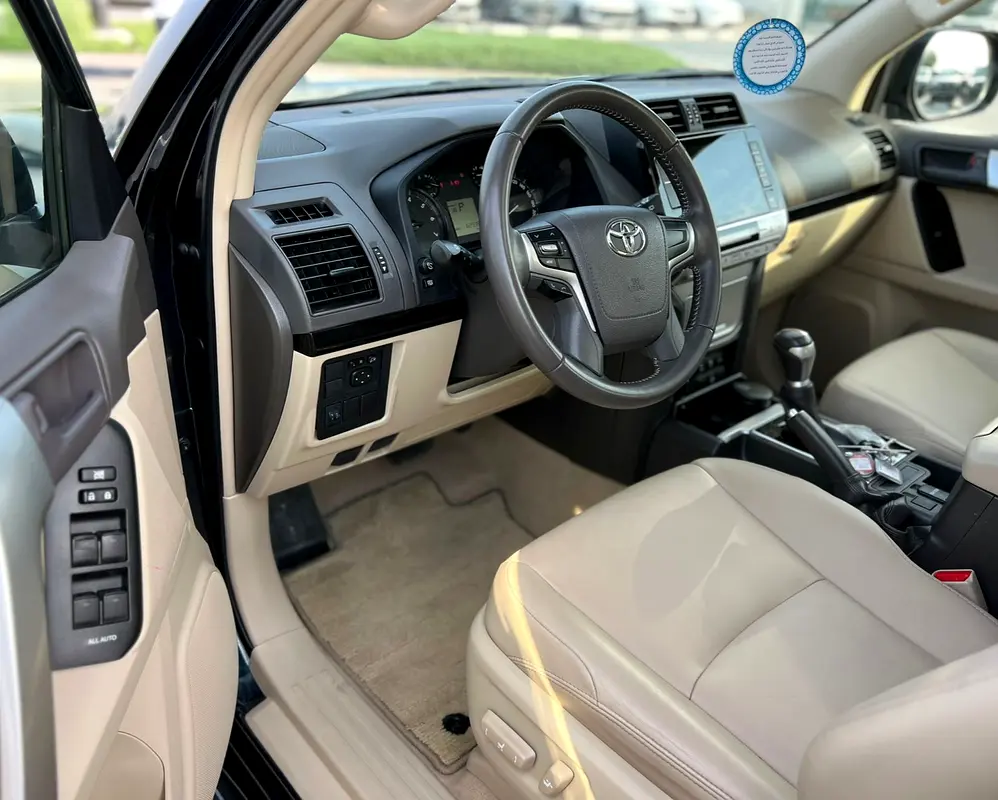 2022 Toyota Prado TXL Full Option 4.0L V6 - AWD 4x4 GCC- Electric Seat - Rear CAM & Sensors - Image 10