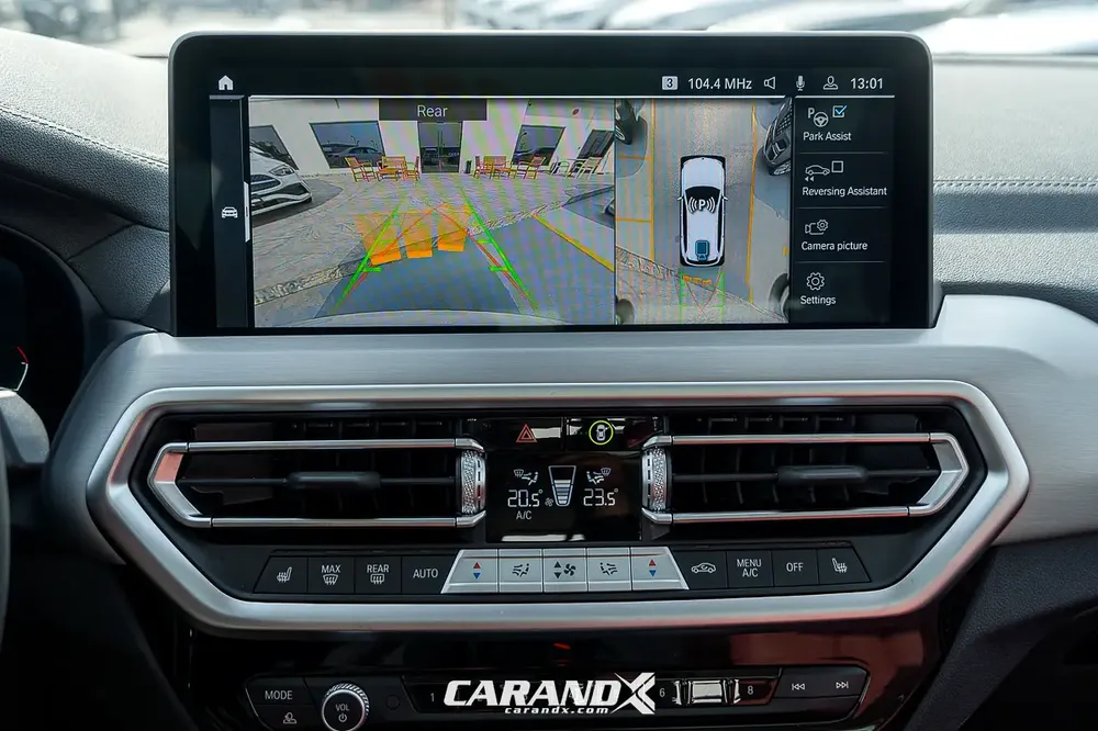BMW iX3 Creative 2025 - Image 12