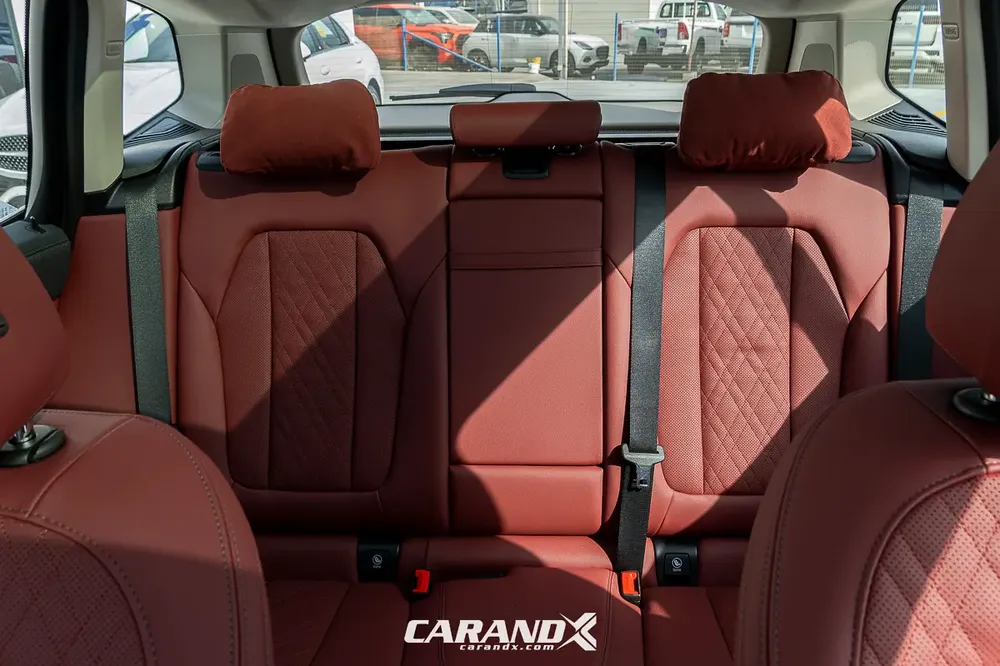 BMW iX3 Creative 2025 - Image 15