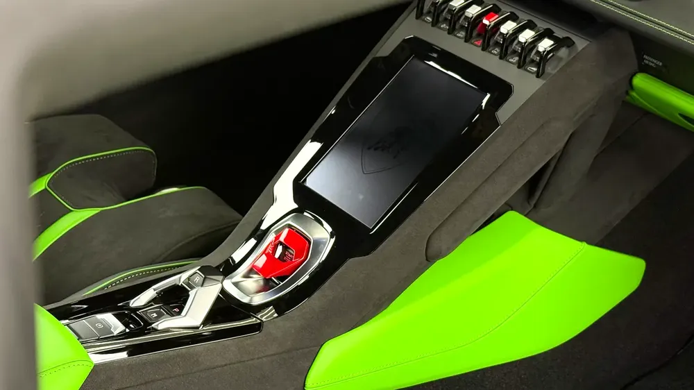 Lamborghini Huracán Tecnica LP640-2 2024 - Verde Mantis - Image 6
