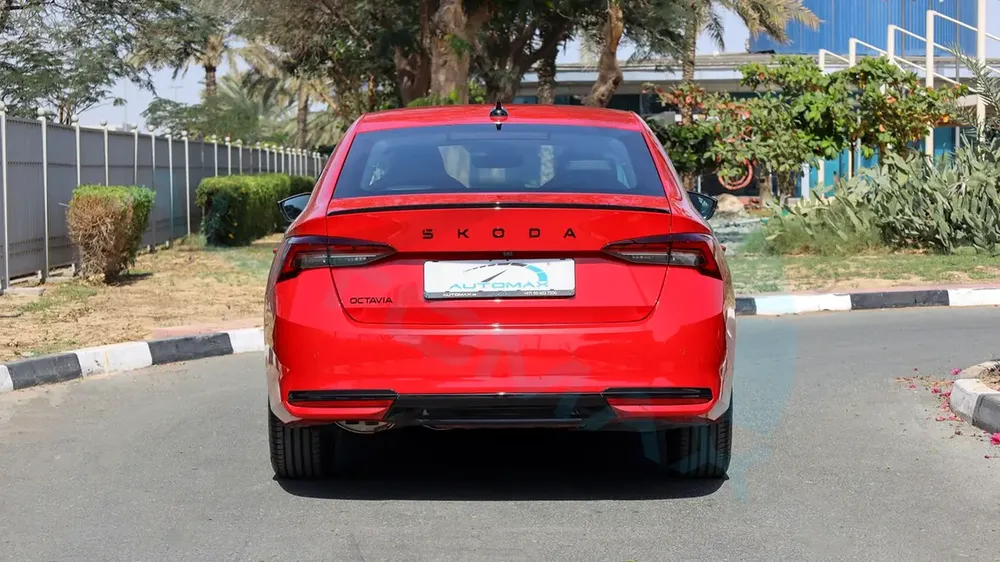 ( 5 Years Warranty + 5 Years Service ) 2025 Škoda Octavia Sportline 1.4T FWD GCC 0Km - Image 6