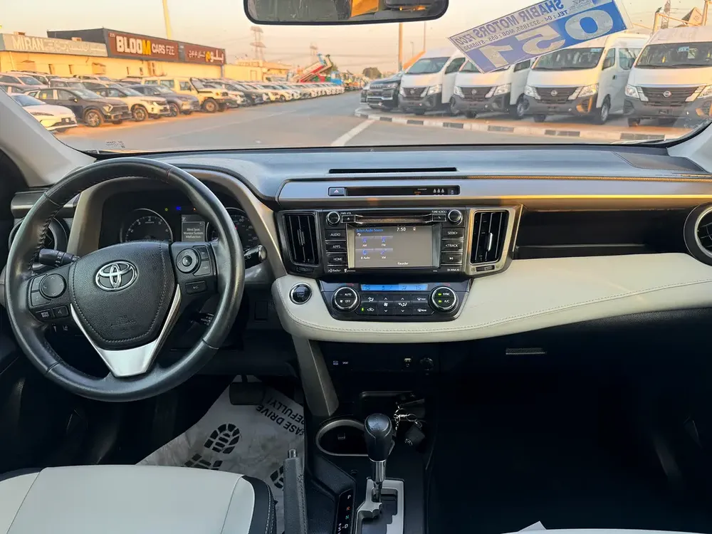 Toyota Rav4 XLE full option IMPORTED FROM USA - Image 8